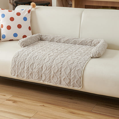 Thickened, warm and slip-resistant pet mat